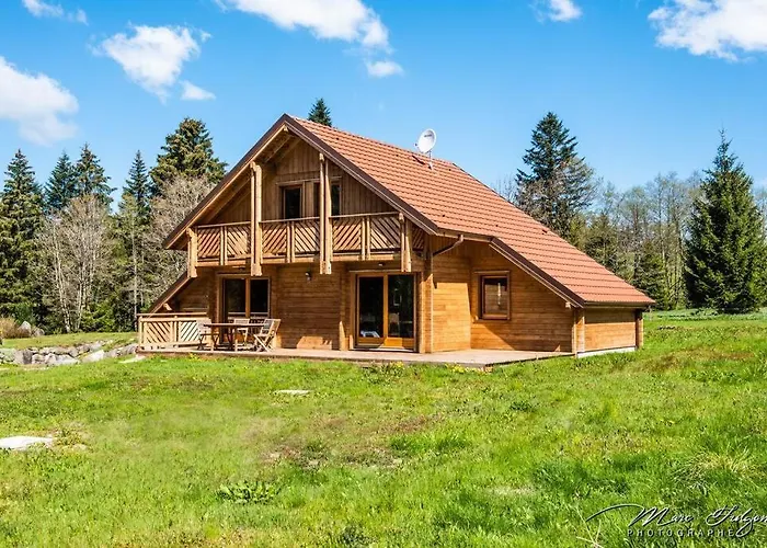 Charligustine - - 8p Horská chata *