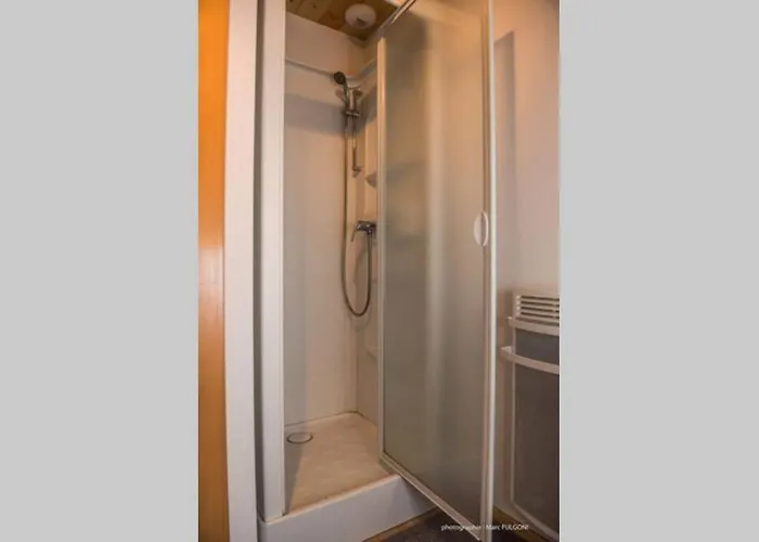 Charligustine - - 8p Horská chata *